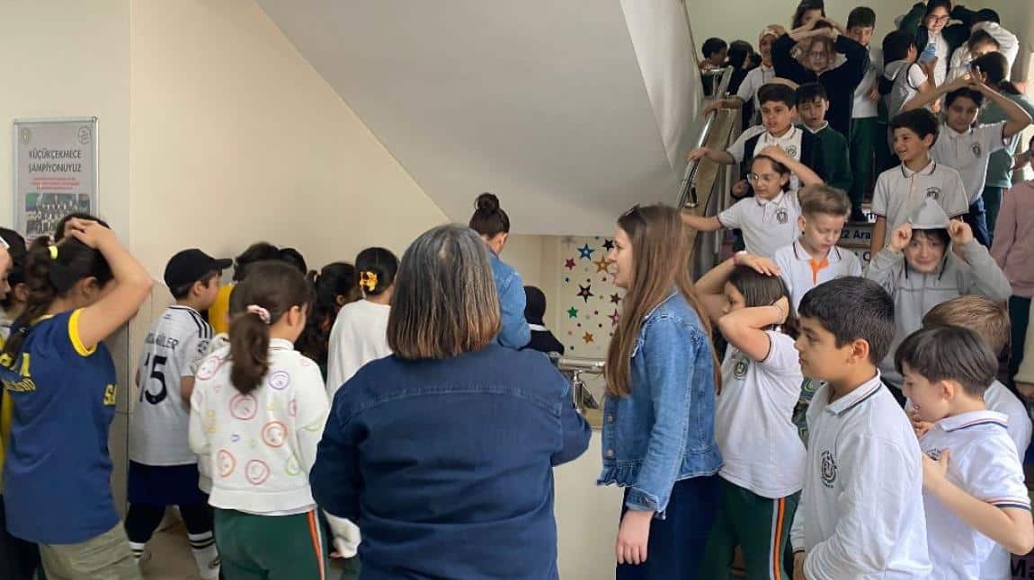 OKULUMUZDA DEPREM TATBİKATI YAPILDI